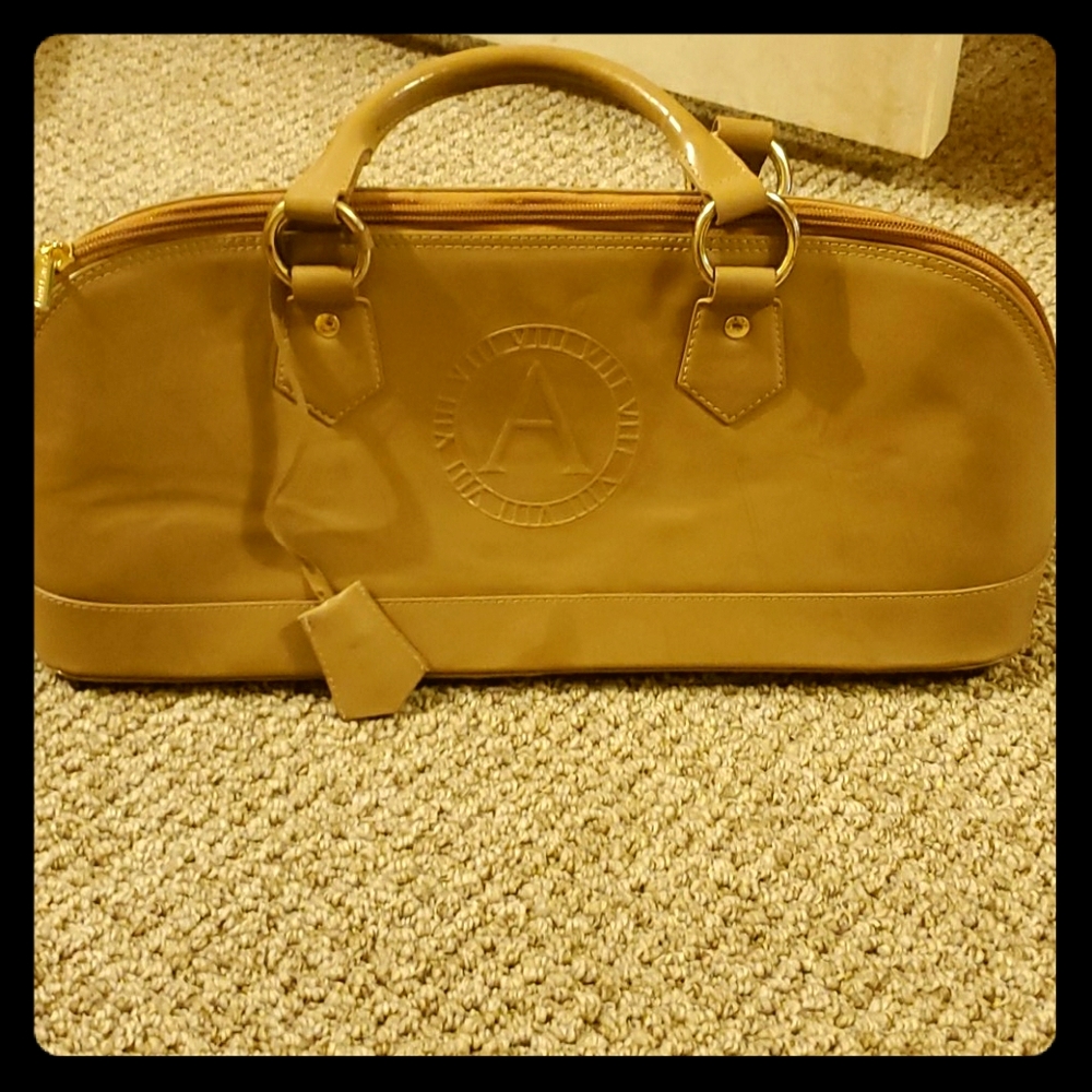 Auslini handbag